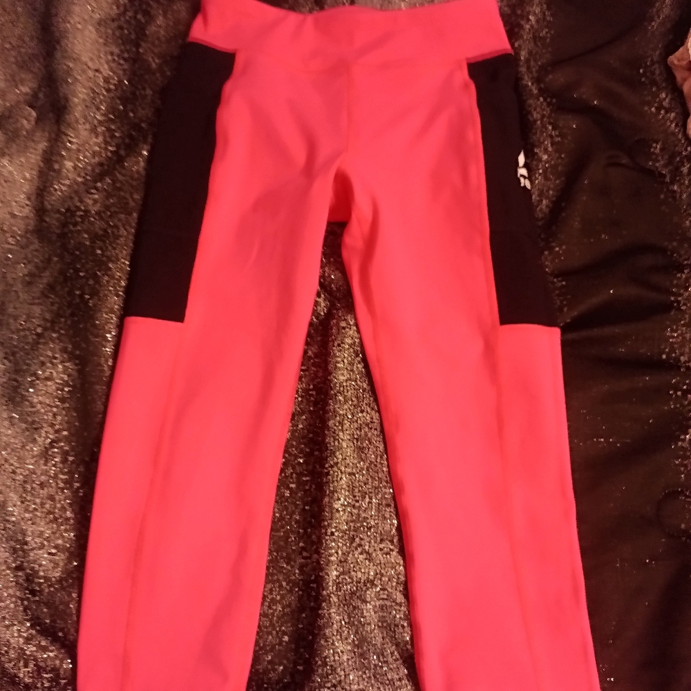 REBOOK LEGGINGS SIZE 10